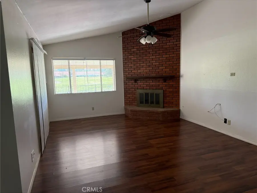 1885 Silver Oak, Hemet, CA 92545 - #3