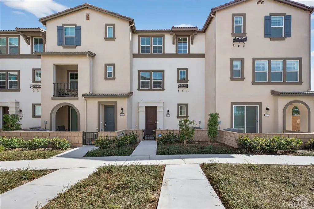 40379 Melrose Dr, Temecula, CA 92591 - #1