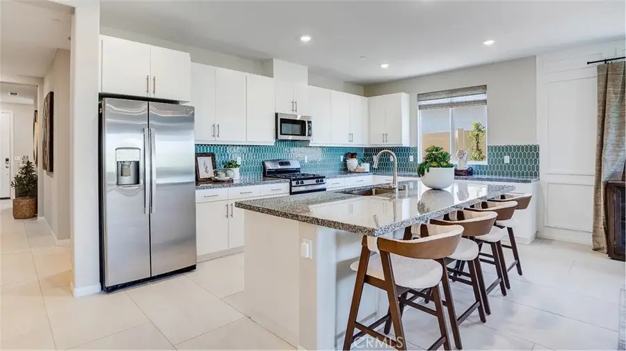 17561 Bassets Street, Hesperia, CA 92345 - #3