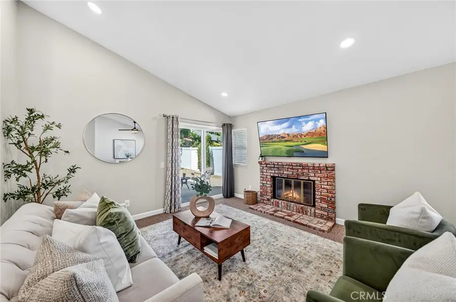 9290 Hot Springs, Corona, CA 92883 - #3