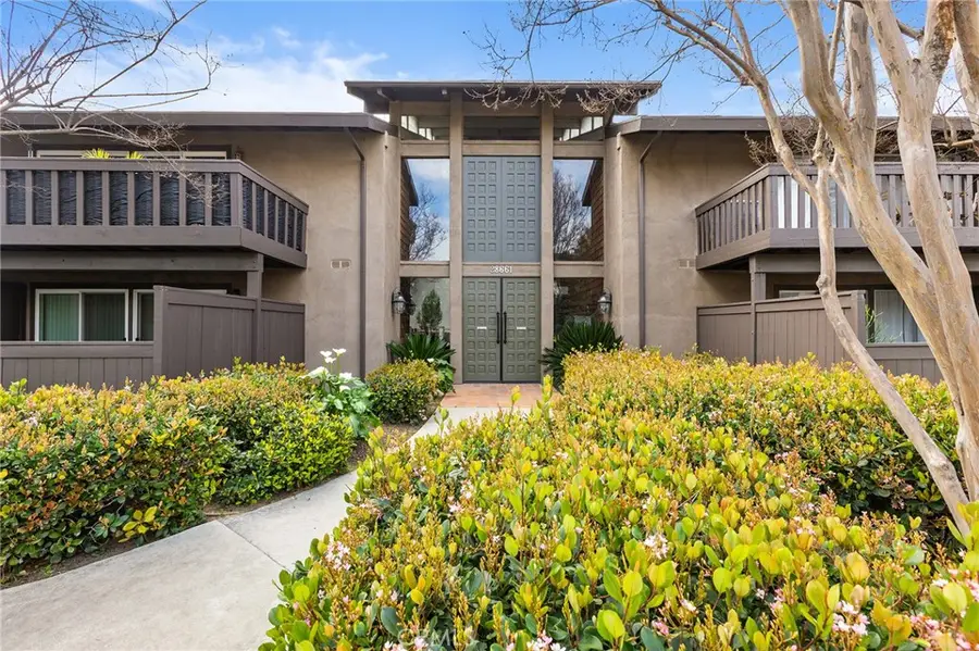 28661 Via Las Flores #304, Murrieta, CA 92563 - #2