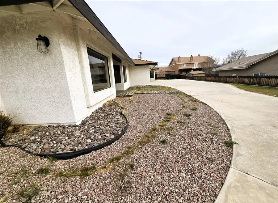 13809 Titonka, Apple Valley, CA 92307 - #3