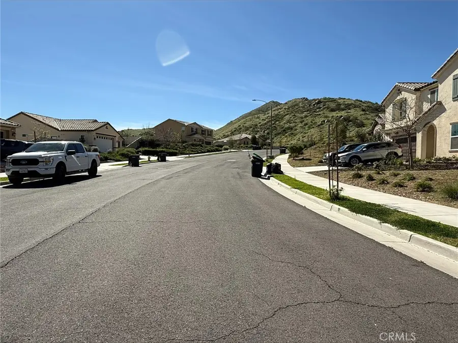 553 Chalakat Court, San Jacinto, CA 92582 - #3