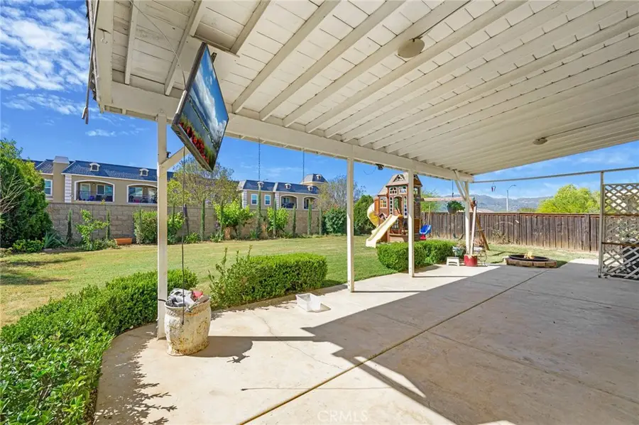 23281 Highland Oaks Court, Wildomar, CA 92595 - #2