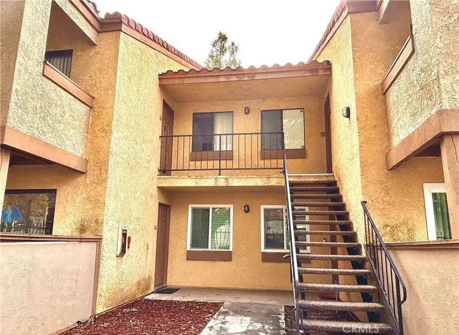 1110 W Blaine #107, Riverside, CA 92507 - #2