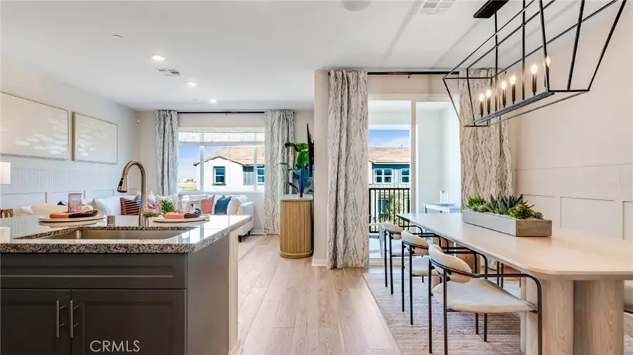 2821 E Amberley Privado, Ontario, CA 91762 - #3