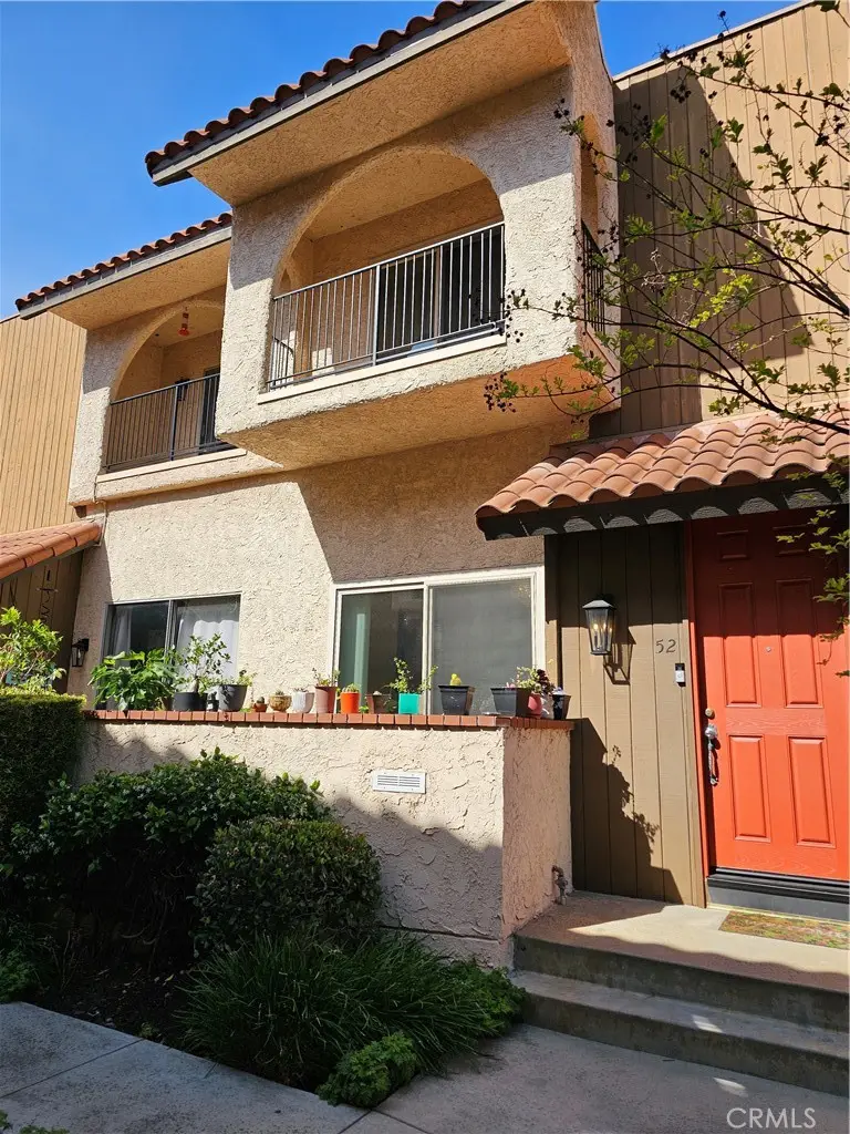 1711 Grismer Avenue #52, Burbank, CA 91504 - #3