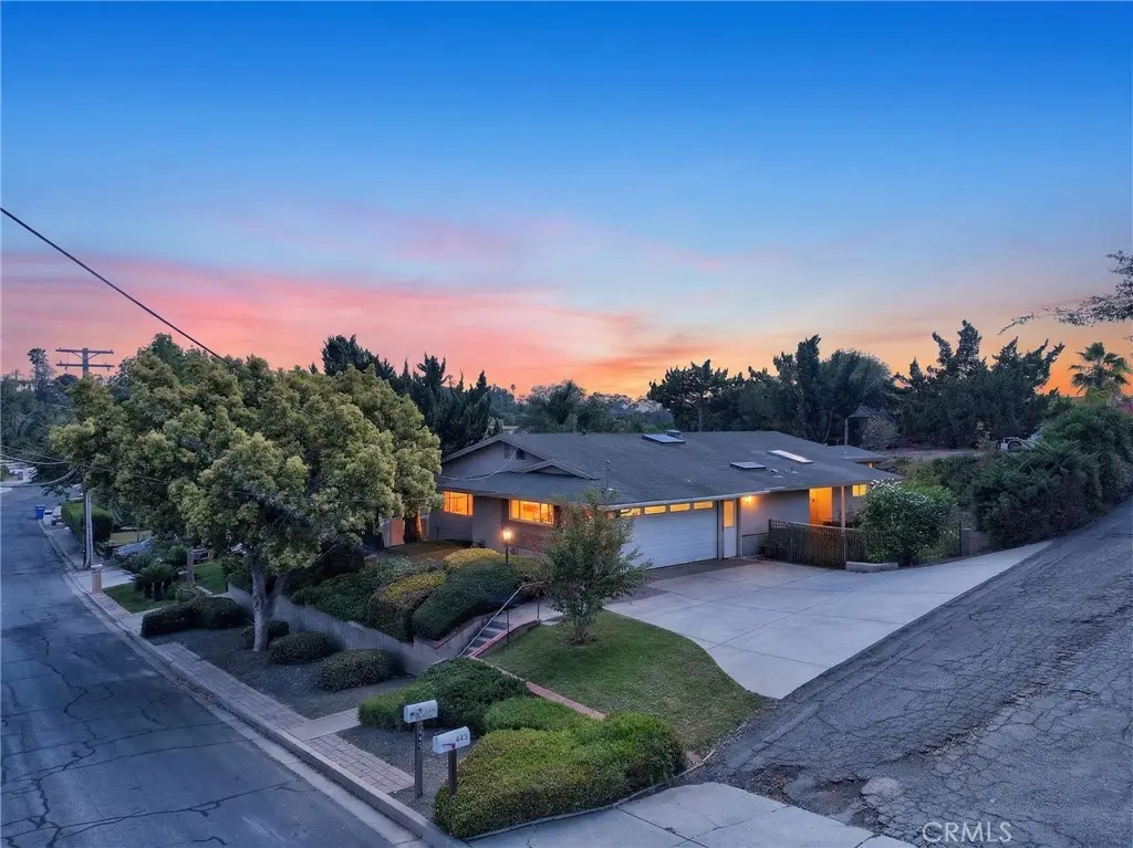 449 Hillway Drive, Vista, CA 92084 - #1
