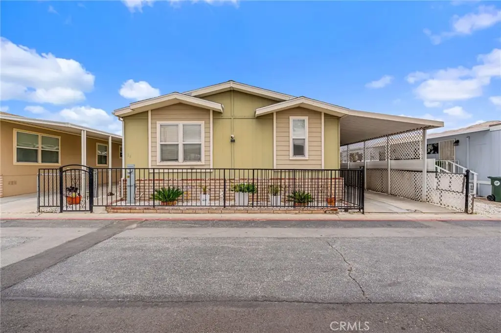 16860 Slover #54, Fontana, CA 92337 - #1