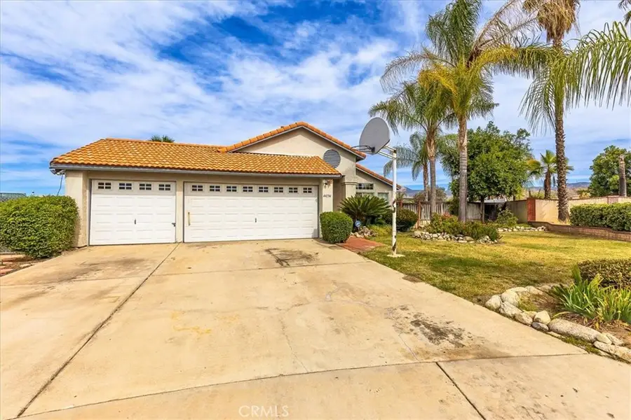 44194 Meadow Grove, Hemet, CA 92544 - #3