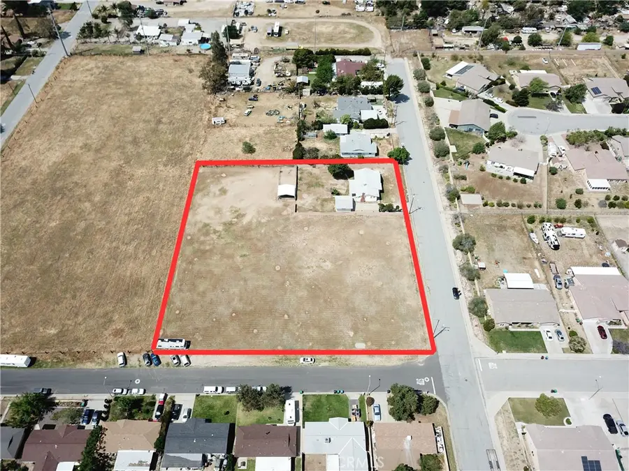 514 E Victory, Banning, CA 92220 - #2