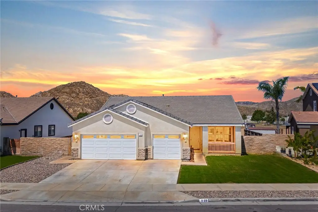 1169 Broadway, Hemet, CA 92545 - #1
