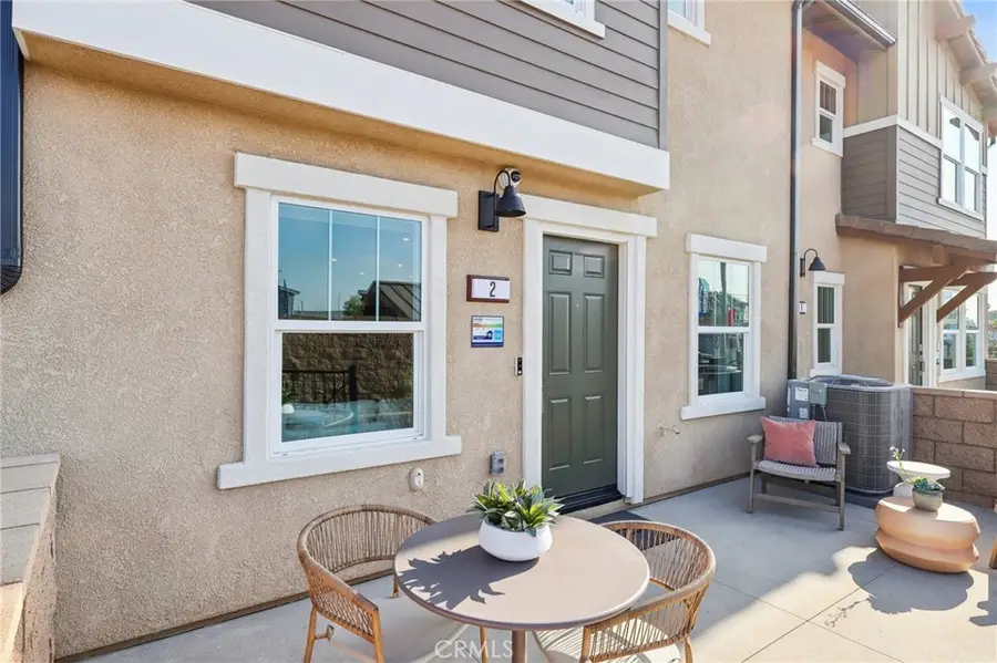 15563 April Dawn Way #2, Fontana, CA 92336 - #2