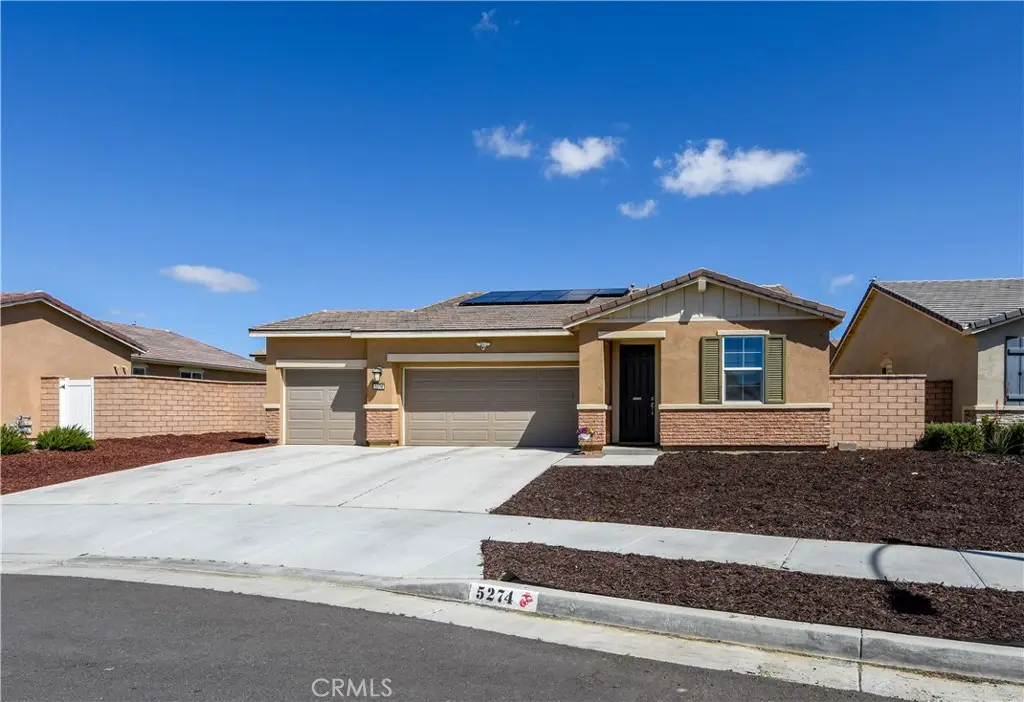 5274 Saloon, Hemet, CA 92545 - #1