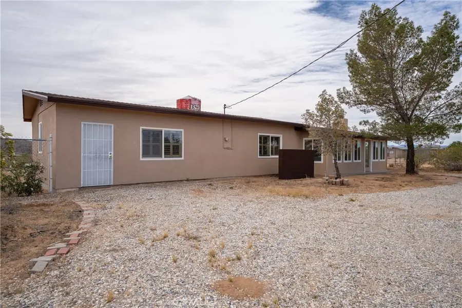 1325 Luna Mesa Road, Yucca Valley, CA 92284 - #2