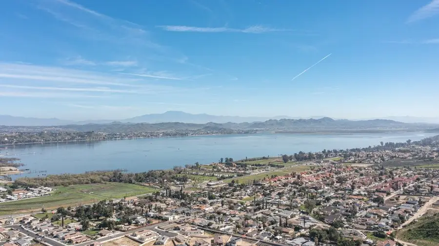 29 Lakeview, Lake Elsinore, CA 92530 - #2