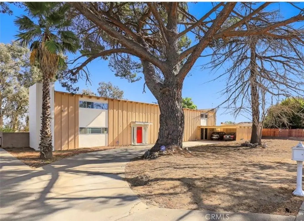 1445 N Pepper, Rialto, CA 92376 - #1