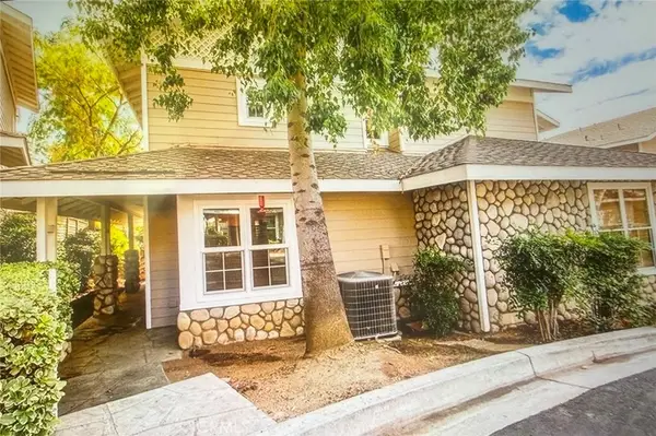 401 Chandler W, Highland, CA 92346