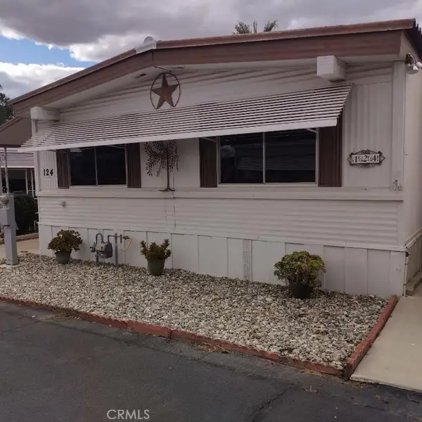 725 Thornton Avenue, Hemet, CA 92543