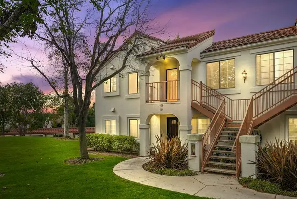 13323 Caminito Ciera, San Diego, CA 92129