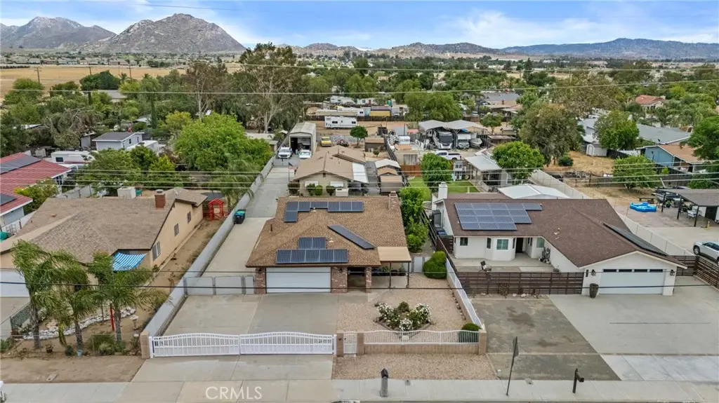2761 Redlands, Perris, CA 92571 - #1