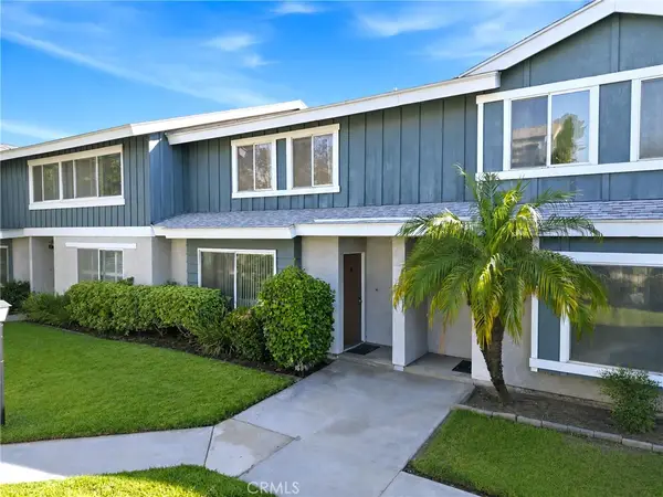 8901 Serapis #8, Downey, CA 90240
