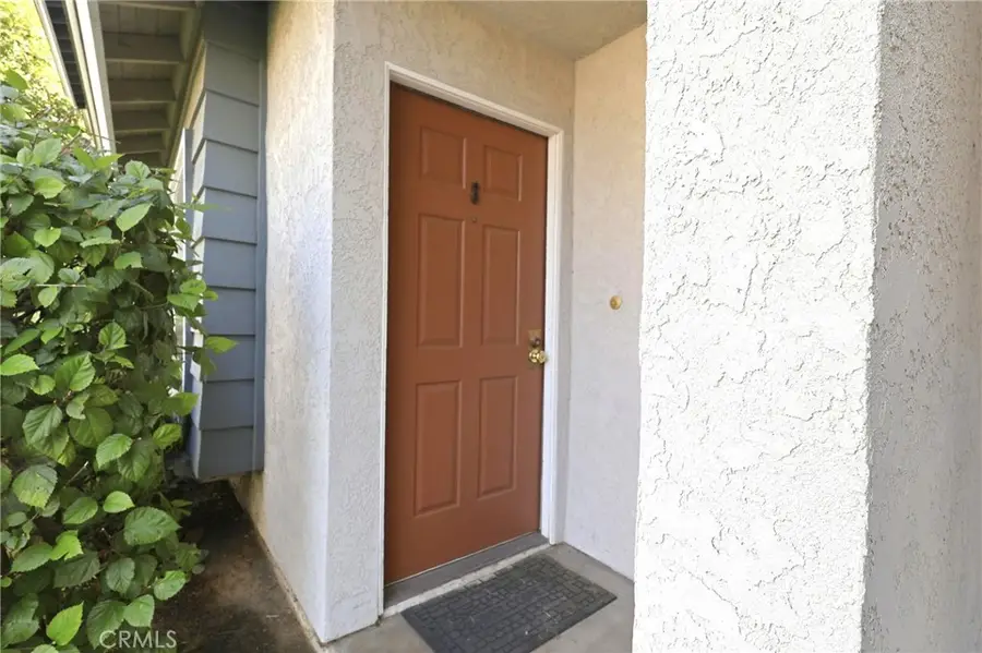 8901 Serapis #8, Downey, CA 90240 - #3