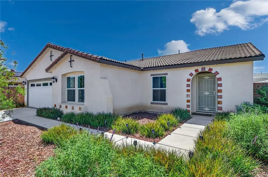 573 Corkwood Street, Hemet, CA 92543 - #3