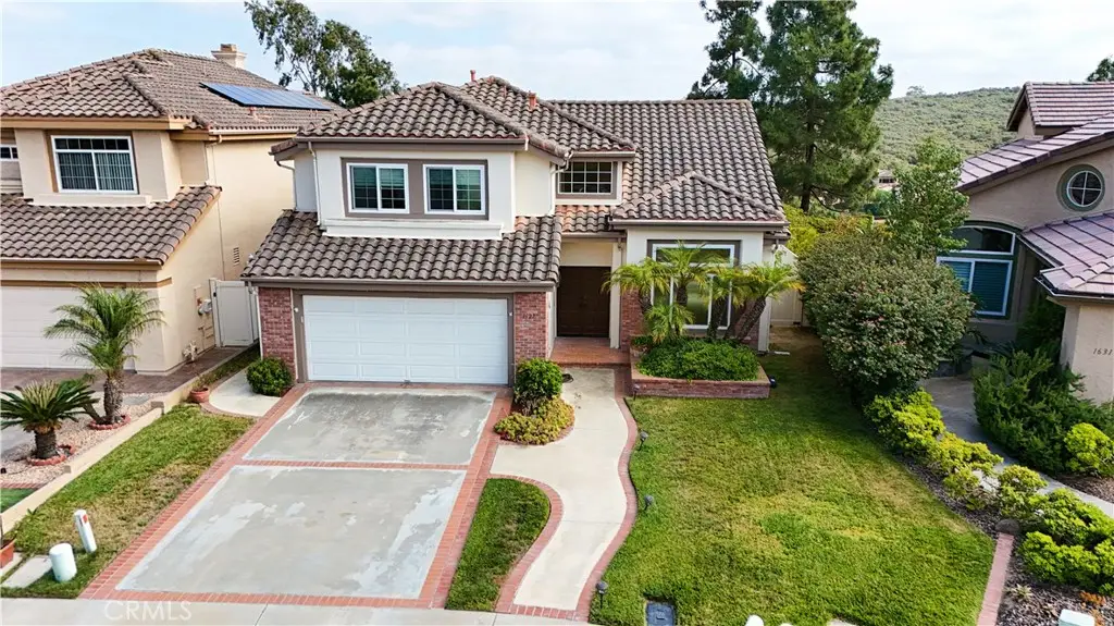 1627 Dawson Drive, Vista, CA 92081 - #1