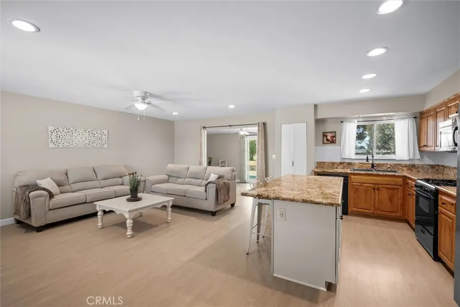 26750 Oakmont Dr, Menifee, CA 92586 - #3