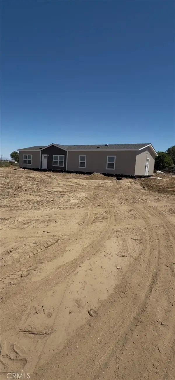 4823 Duncan Road, Phelan, CA 92371