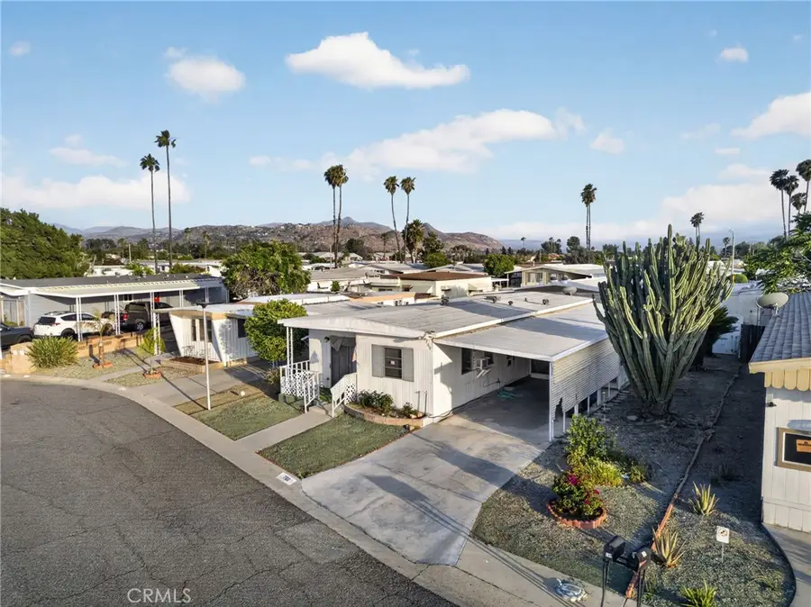 760 Santa Clara, Hemet, CA 92543 - #2