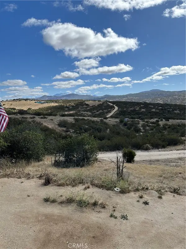 43043 Ardia Road, Hemet, CA 92544