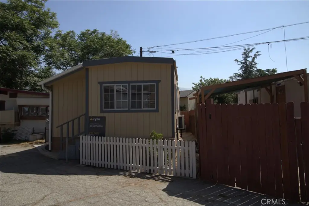 4015 Mountain Dr, San Bernardino, CA 92407 - #1