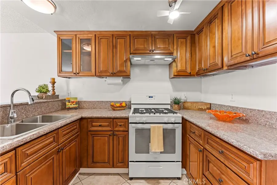 16487 Joy Street, Lake Elsinore, CA 92530 - #3