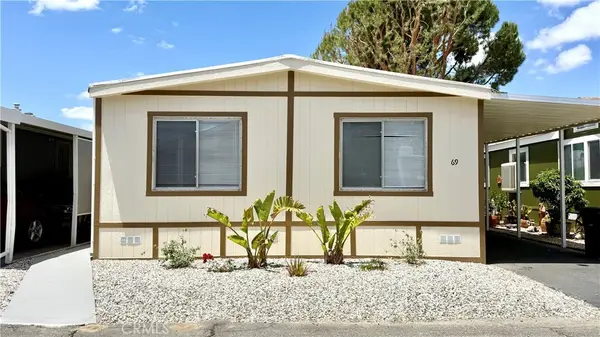 881 N Lake Street #69, Hemet, CA 92544