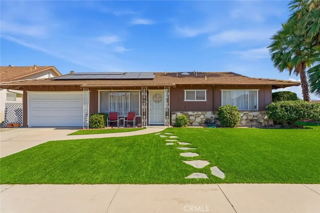 1381 Amberwood, Hemet, CA 92543 - #1
