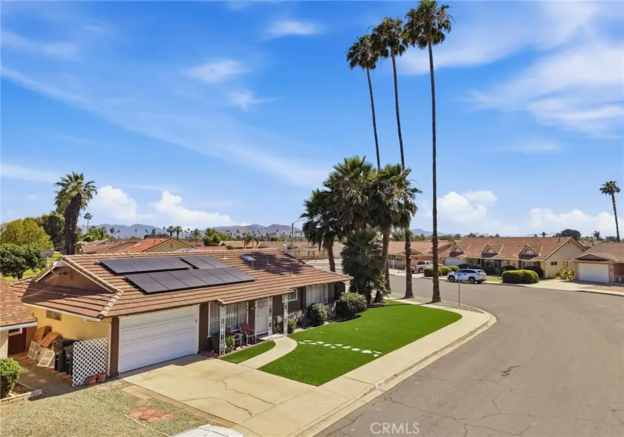1381 Amberwood, Hemet, CA 92543 - #3