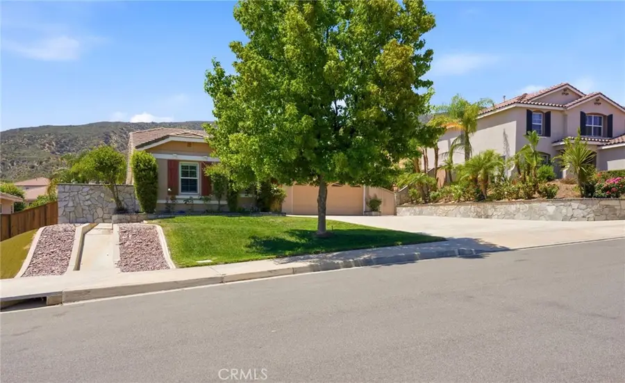 13647 Silver Stirrup Dr, Corona, CA 92883 - #2