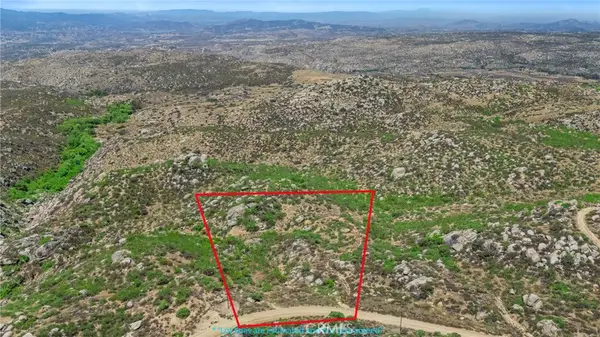 990 Crazy Horse Canyon Road, Aguanga, CA 92536