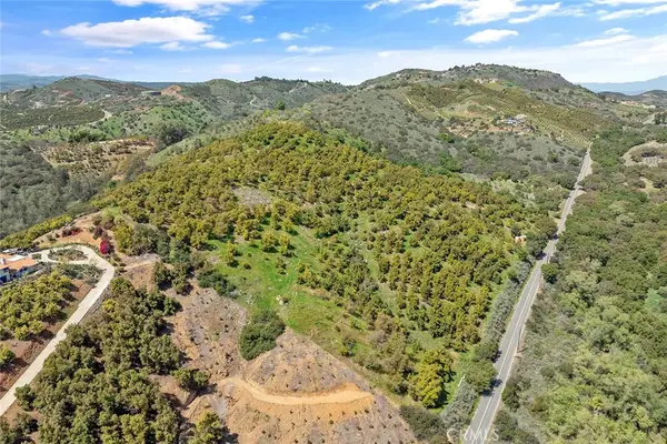 48825 Via Vaquero, Temecula, CA 92590