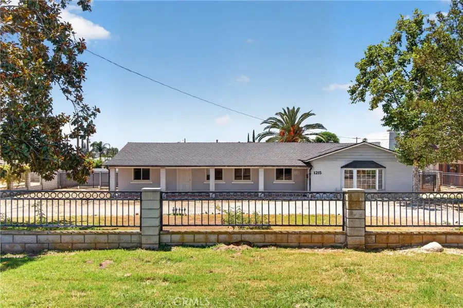 1215 E 39th Street, San Bernardino, CA 92404 - #2