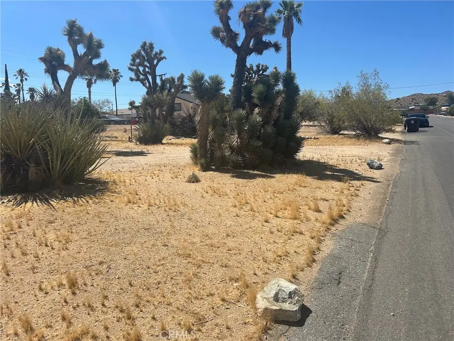 7623 Frontera, Yucca Valley, CA 92284 - #2