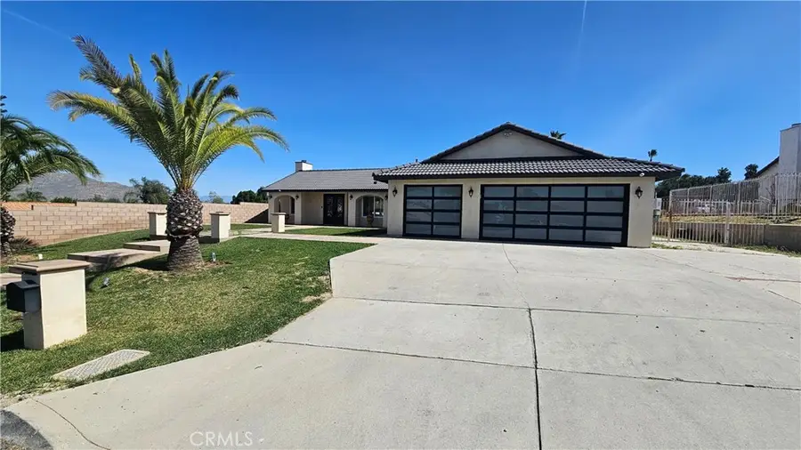 14230 Avenida Munoz, Riverside, CA 92508 - #3