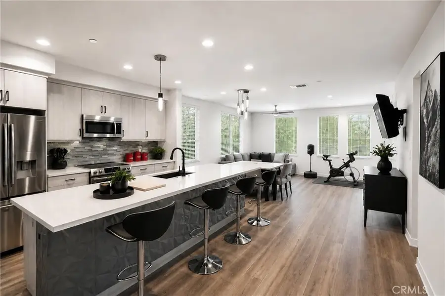 105 Galaxie, Covina, CA 91723 - #2