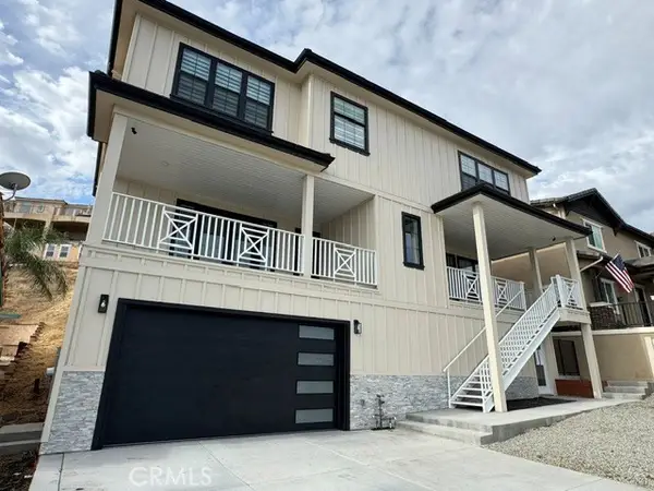 22163 Vacation Drive, Canyon Lake, CA 92587