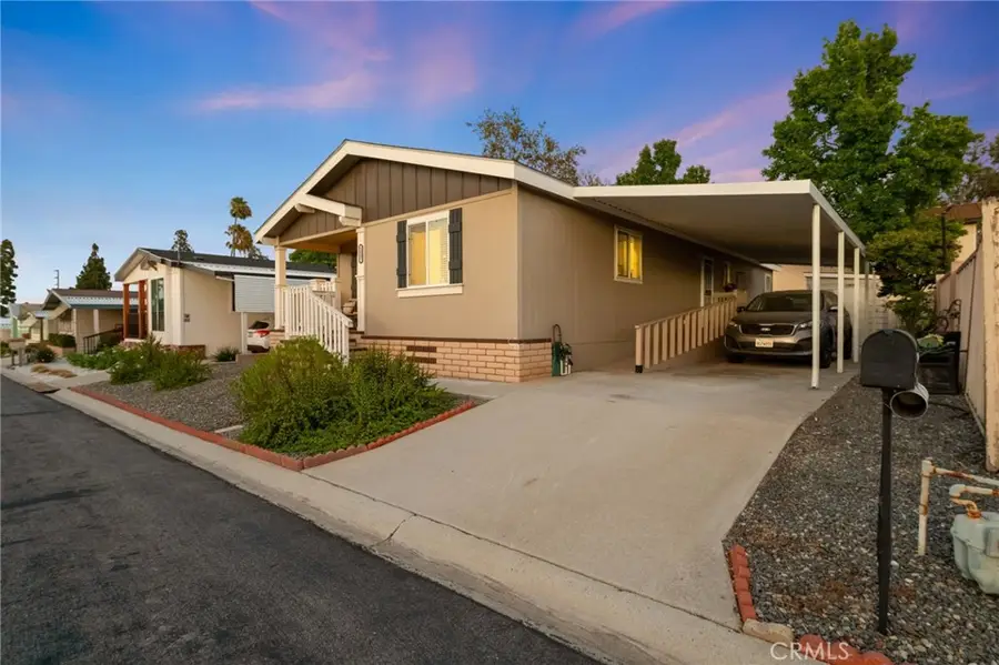 1007 Norwich Way, Corona, CA 92882 - #3