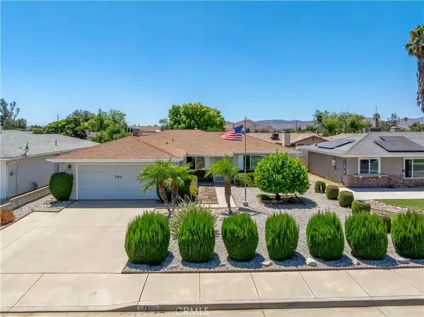781 Somerset Court, Hemet, CA 92545