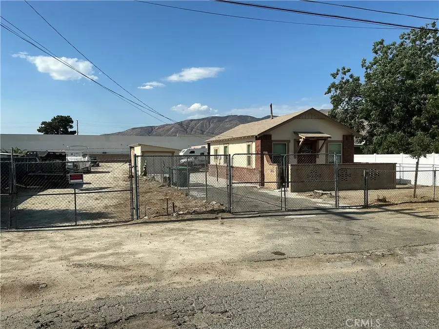 723 W 9th, San Jacinto, CA 92582 - #3