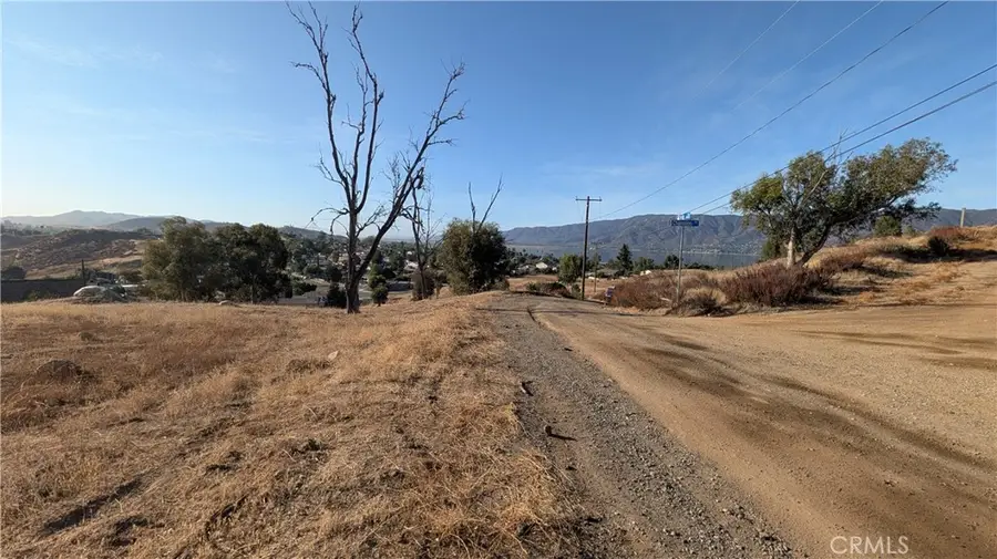 1 Hill Avenue, Lake Elsinore, CA 92530 - #3